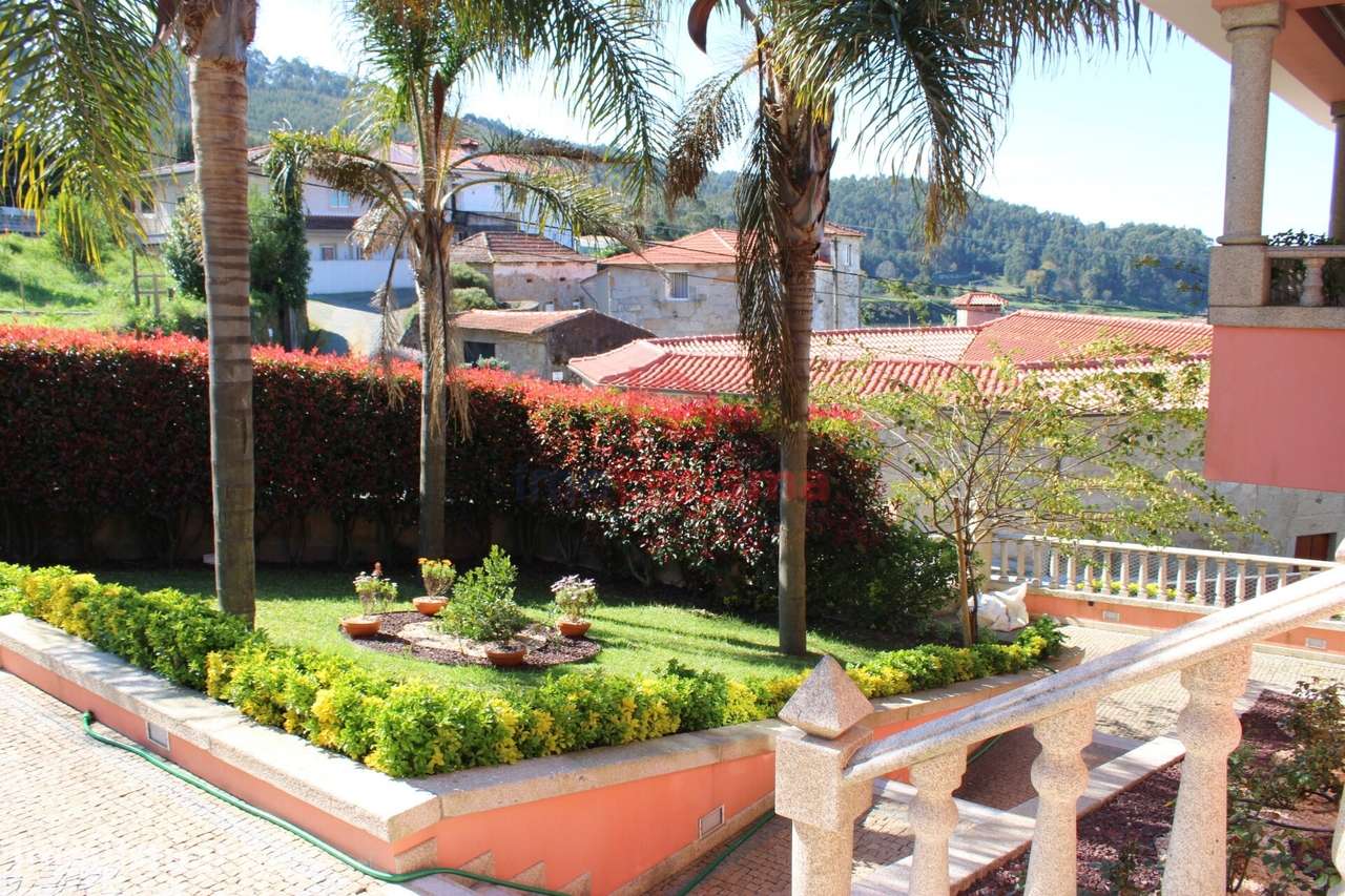 Moradia T3 Térrea em São Tomé de Negrelos, Santo Tirso - Grande imagem: 5/60