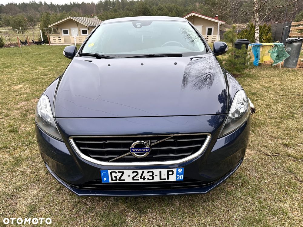 Volvo V40 D2 Powershift Kinetic - 2