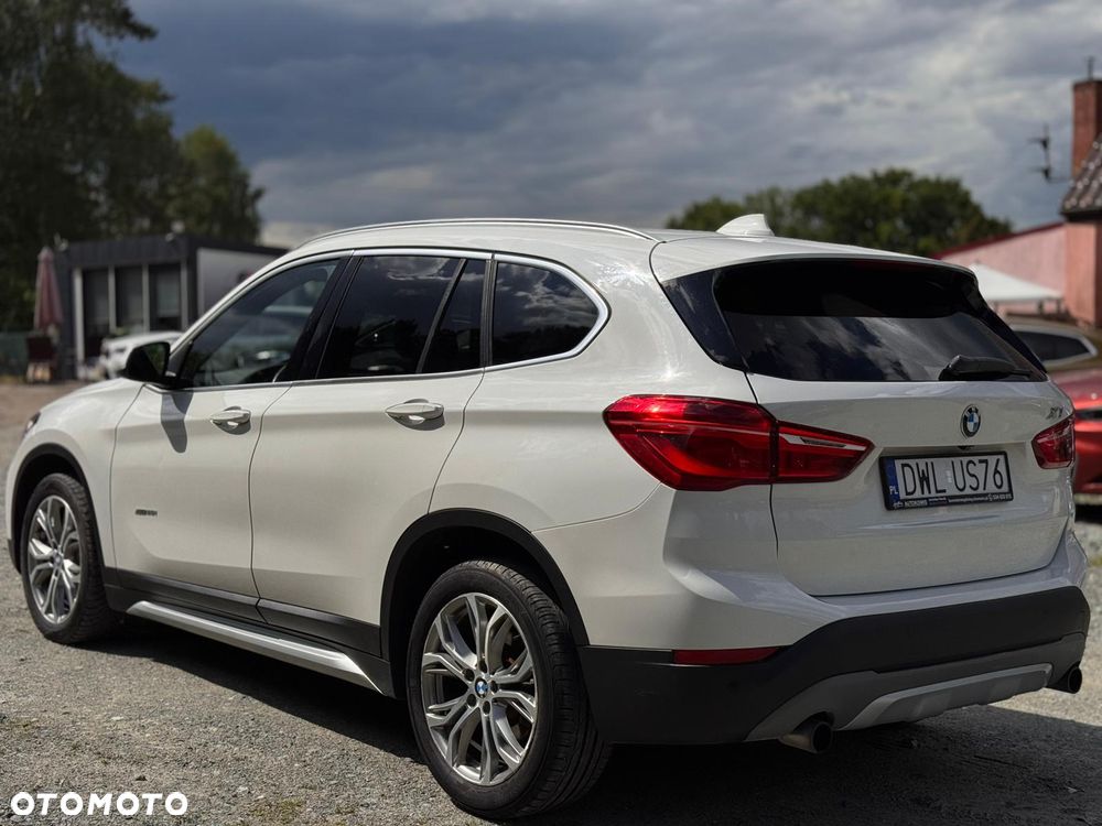 BMW X1 xDrive25i GPF xLine - 31