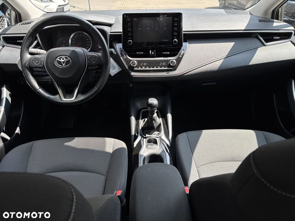 Toyota Corolla - 16