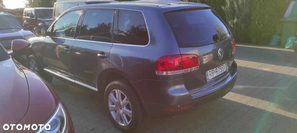 Volkswagen Touareg 2.5 R5 TDI Tiptr - 3