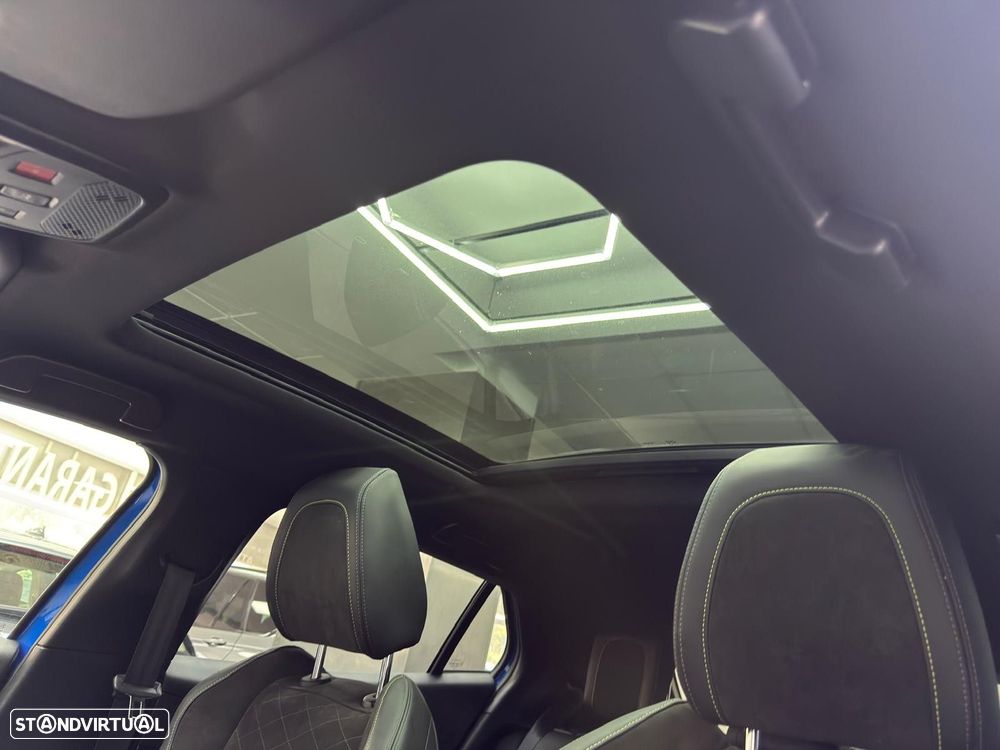 Peugeot 2008 1.2 PureTech GT Line EAT8 - 40