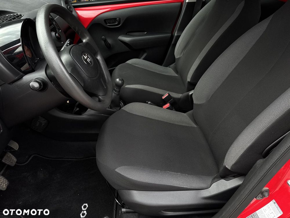 Toyota Aygo - 13