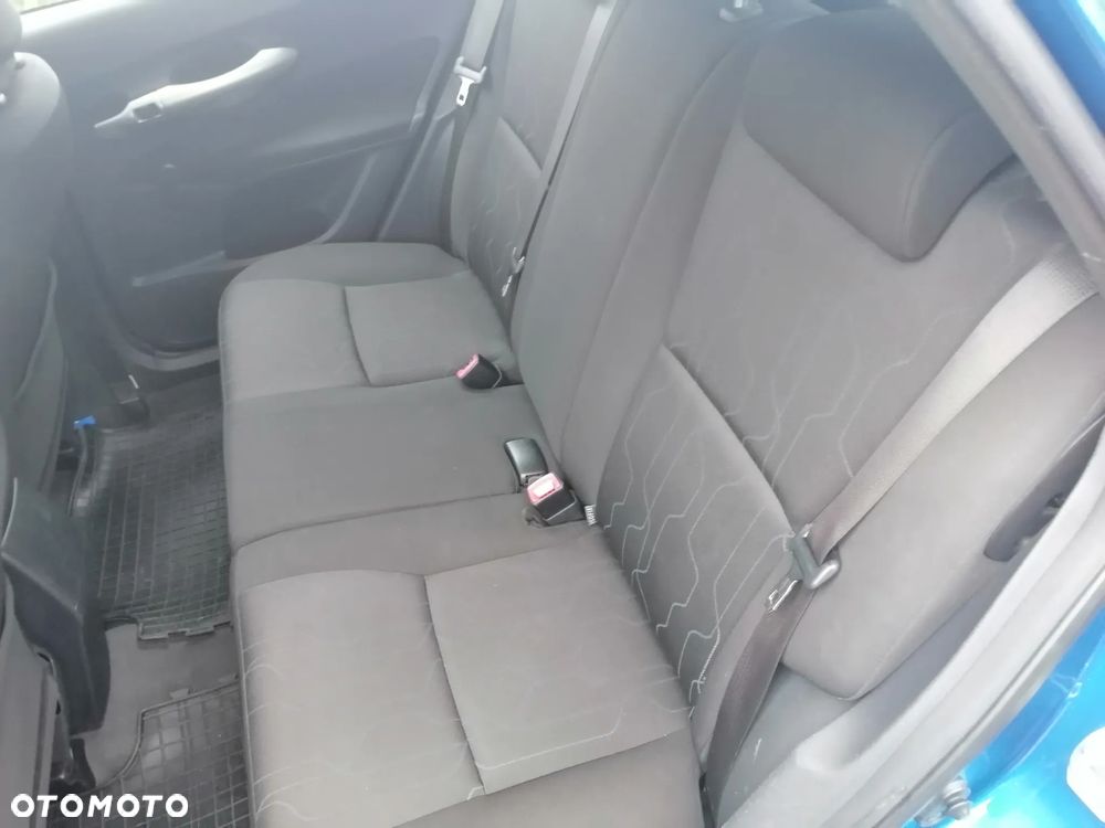 Toyota Auris 1.33 Dual-VVT-i START Edition - 16