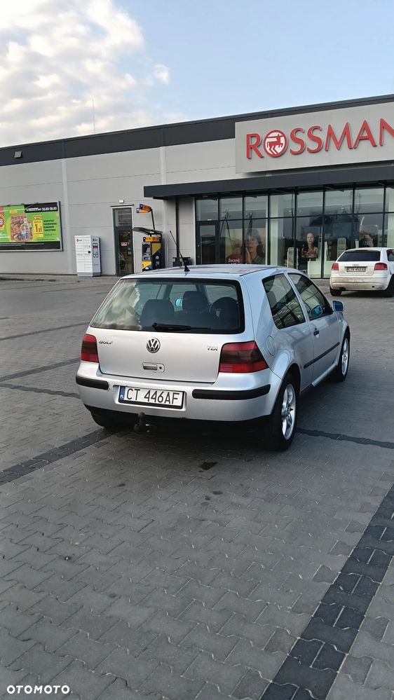 Volkswagen Golf 1.9 CL TDI - 4