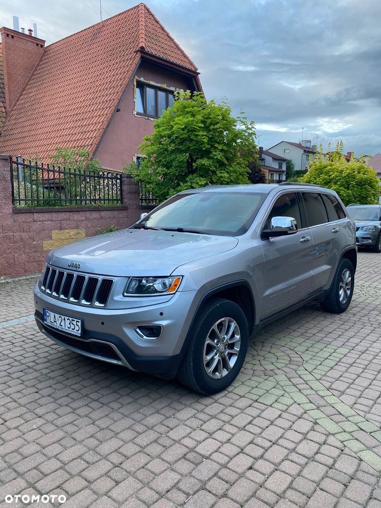 Jeep Grand Cherokee - 1