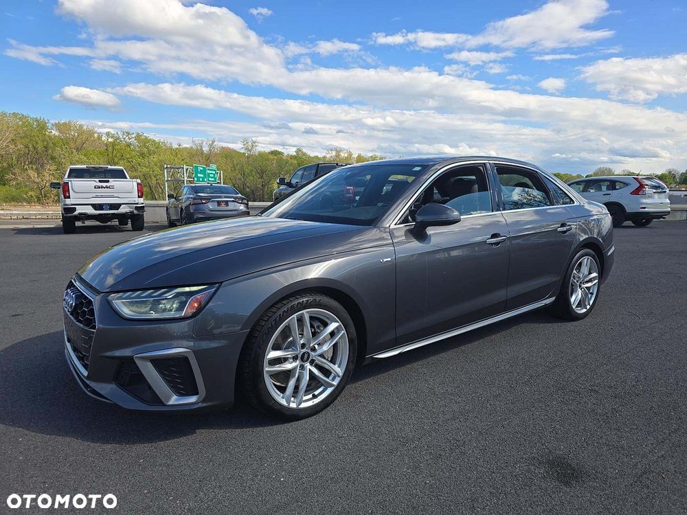 Audi A4 Limousine 45 TFSI quattro S tronic S line - 1