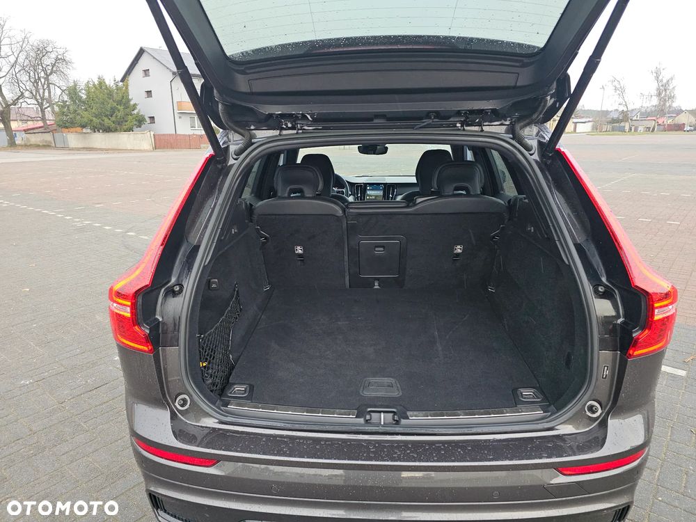 Volvo XC 60 B5 B AWD Ultimate Black Edition - 10