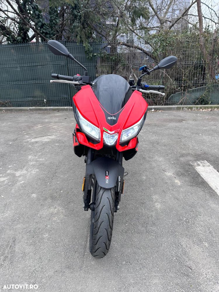 Aprilia Tuono - 13