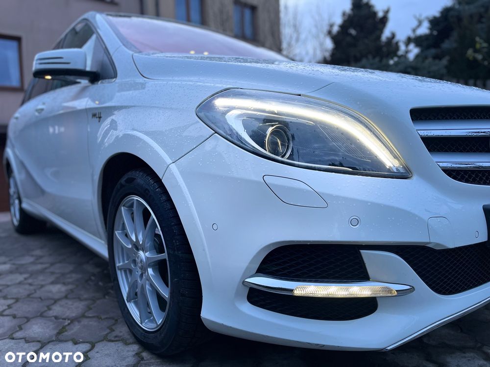 Mercedes-Benz Klasa B - 23
