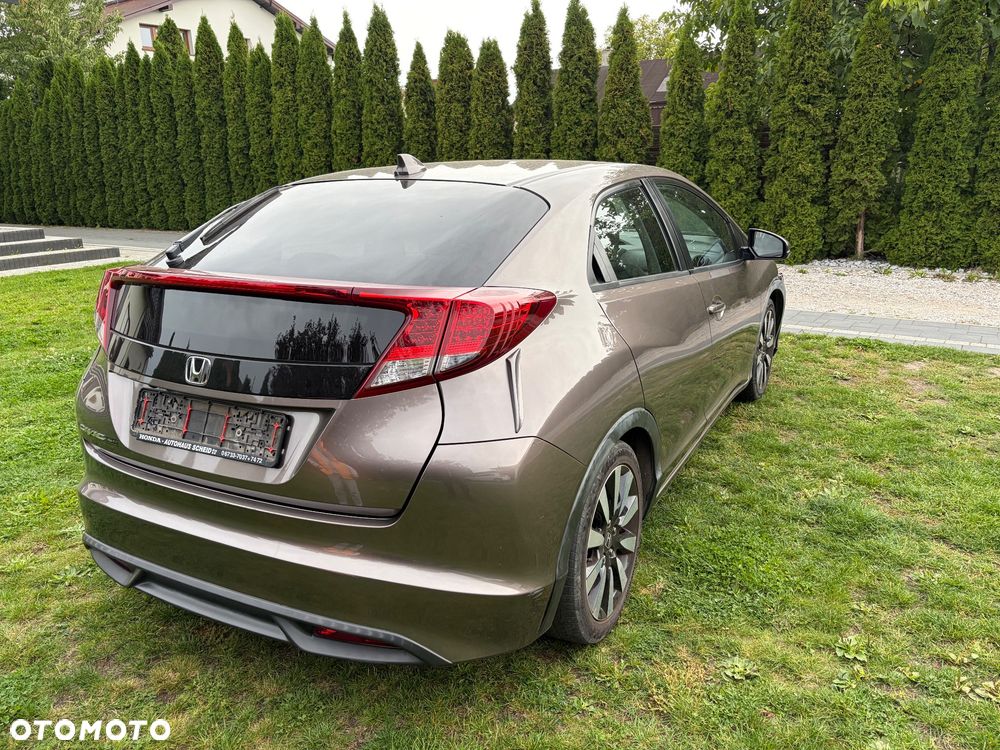 Honda Civic 1.8 i-VTEC Executive 40 Jahre Edition - 12