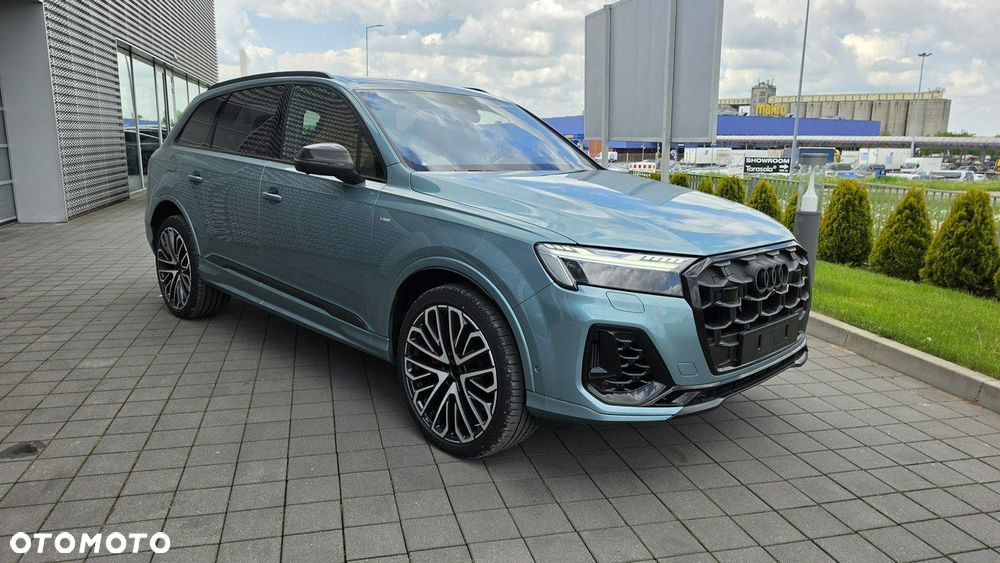 Audi Q7 - 7