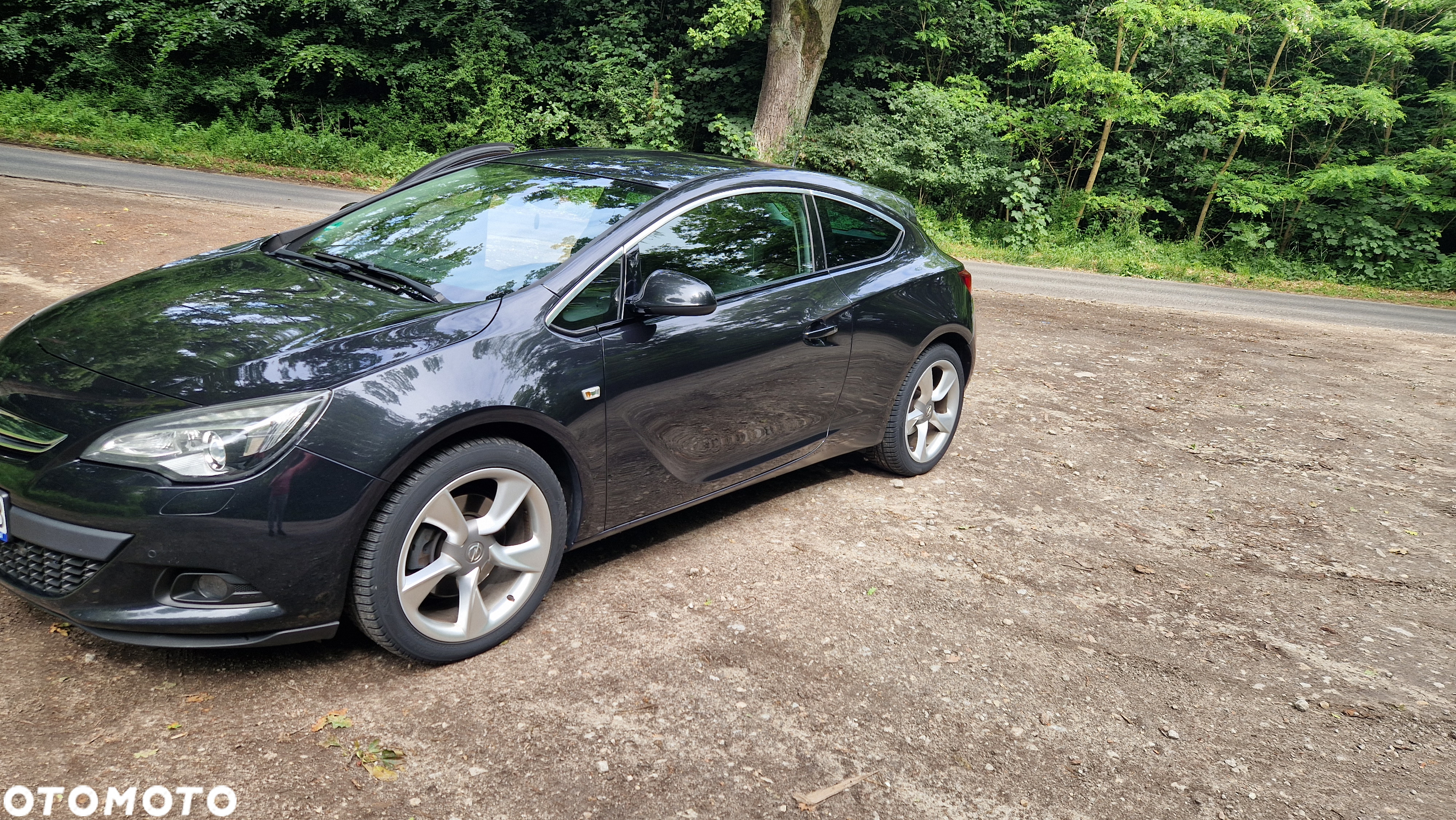 Opel Astra GTC 1.4 Turbo - 3