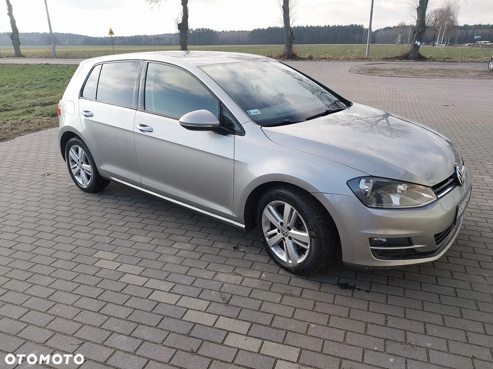 Volkswagen Golf - 3