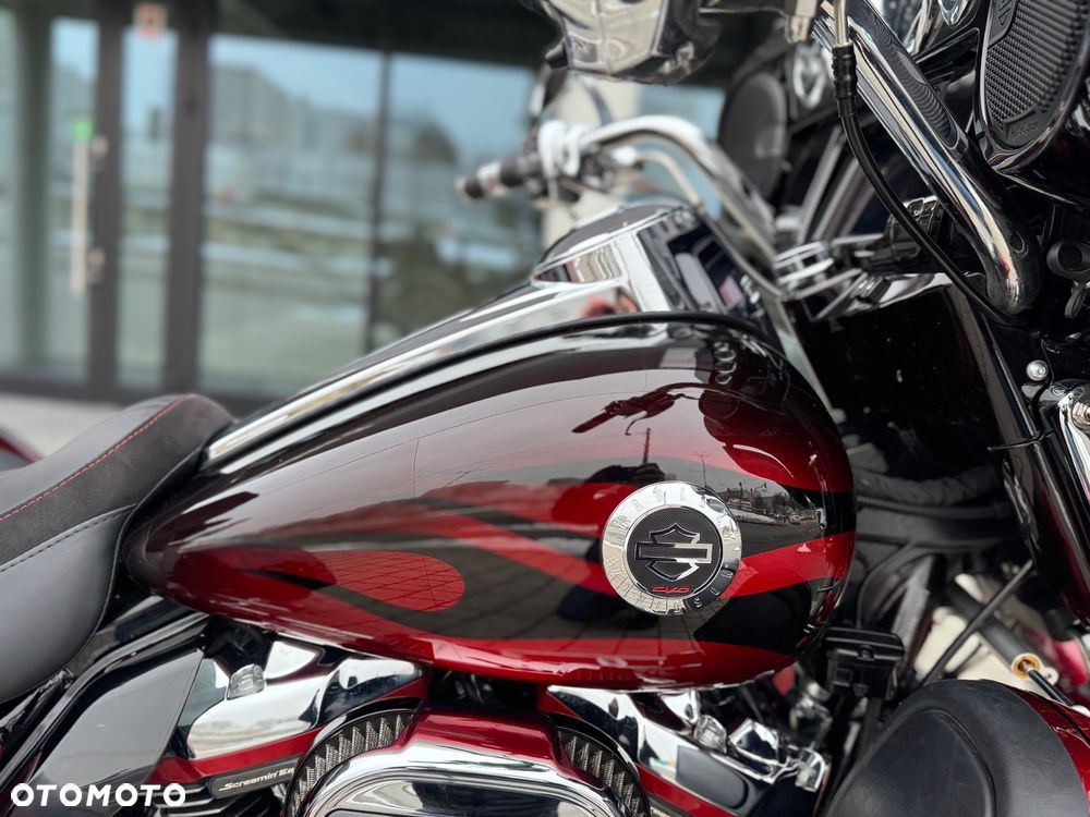 Harley-Davidson Tri Glide - 14