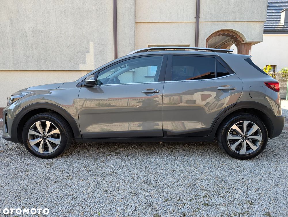 Kia Stonic 1.2 L Business Line - 16