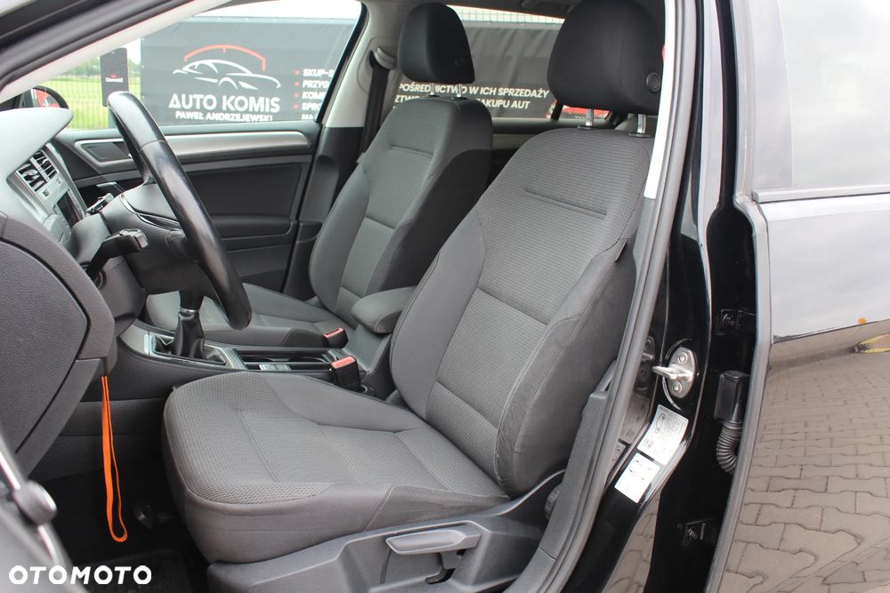 Volkswagen Golf 1.4 TSI BMT Comfortline - 20