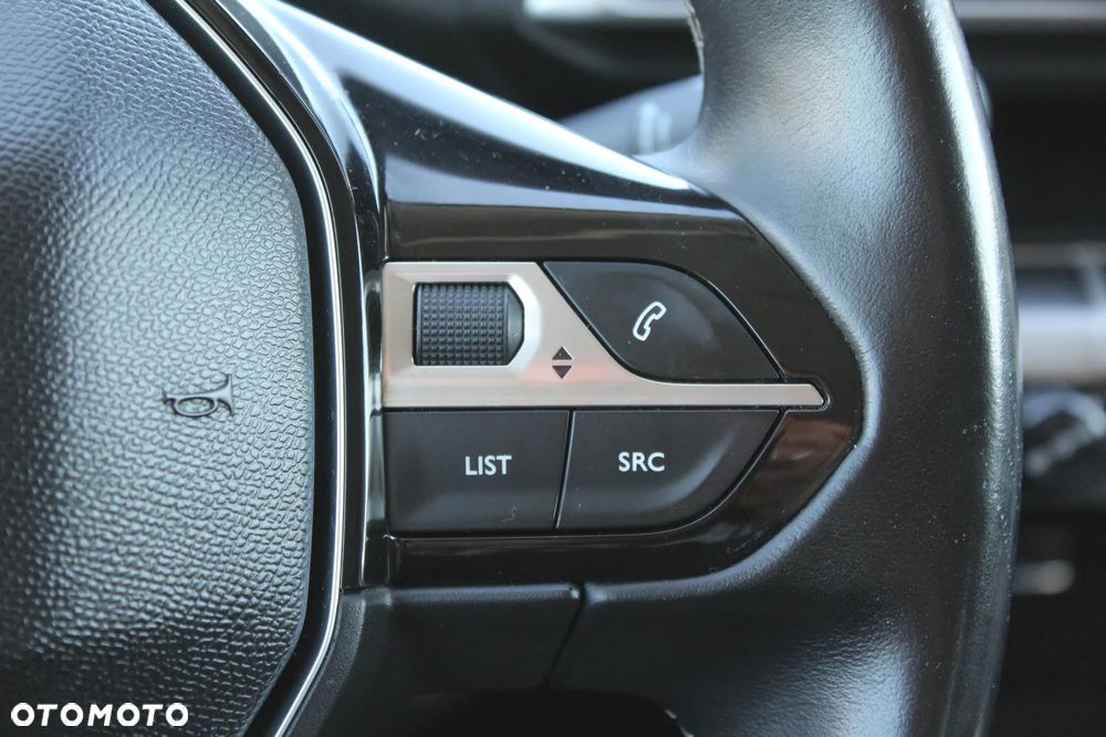 Peugeot 3008 BlueHDi 120 Stop & Start Business-Line - 19