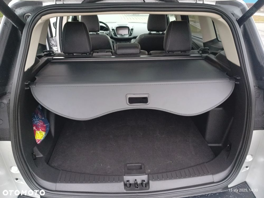 Ford Kuga - 11