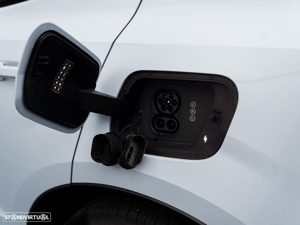 Volvo EX30 51 kWh Single Motor Core - 12