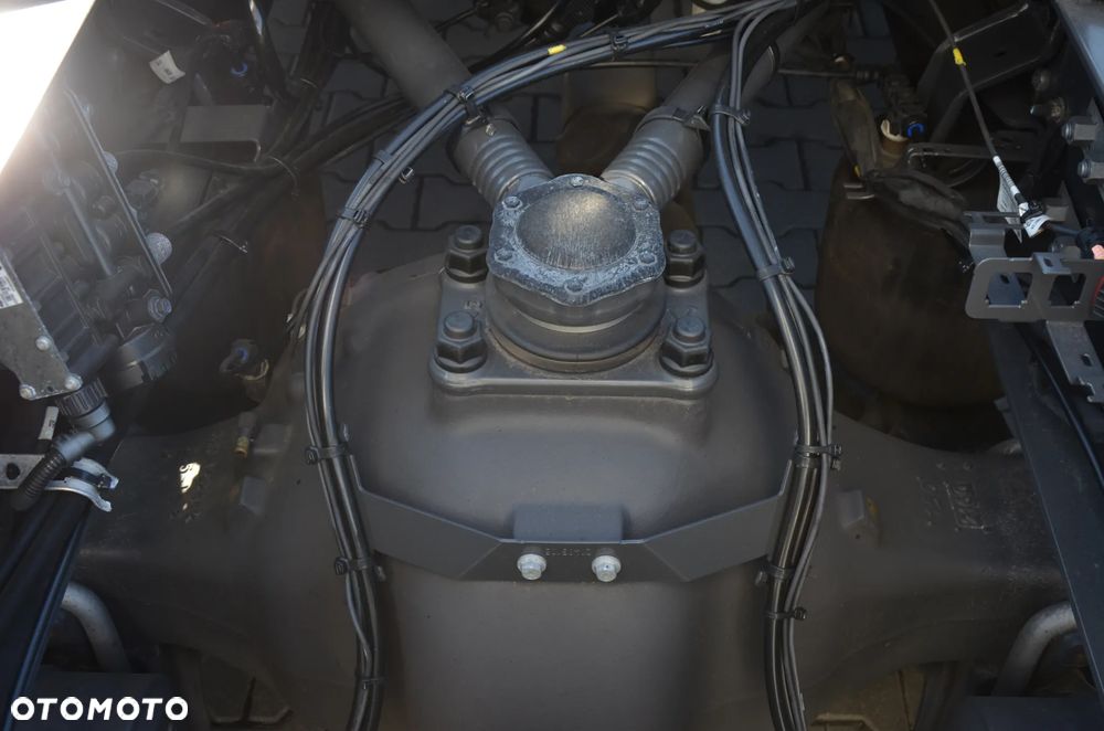 Volvo FH 5 / NEW / I-SAVE / KLIMA P. / LED / NAVI / KAMERA / 5157 - 14