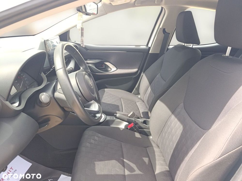 Toyota Yaris 1.5 Comfort - 17