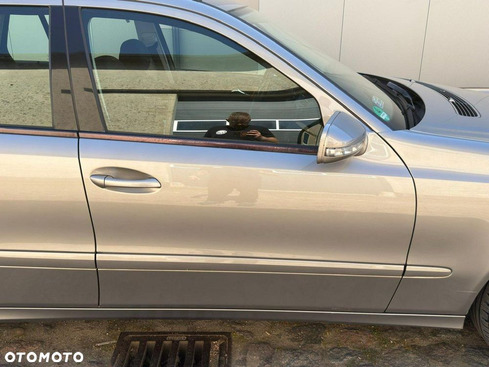 Mercedes-Benz Klasa E 220 CDI Elegance - 12