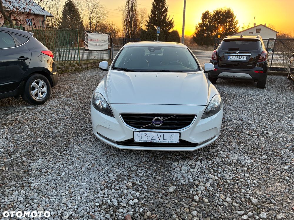 Volvo V40 D2 - 2