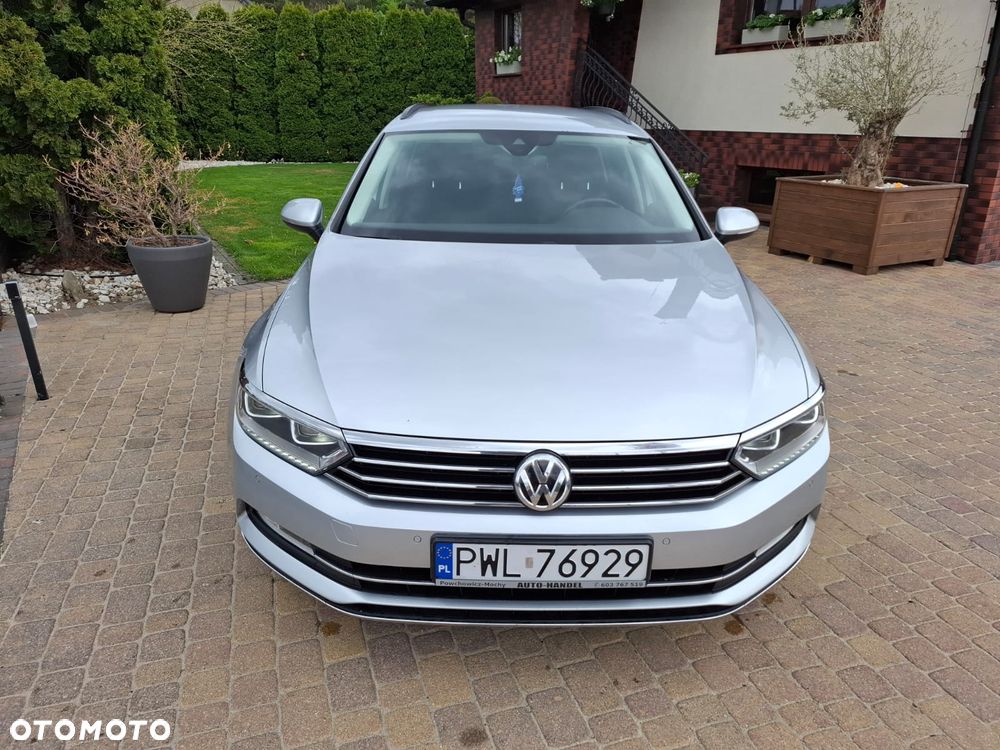 Volkswagen Passat 2.0 TDI SCR DSG Highline - 3