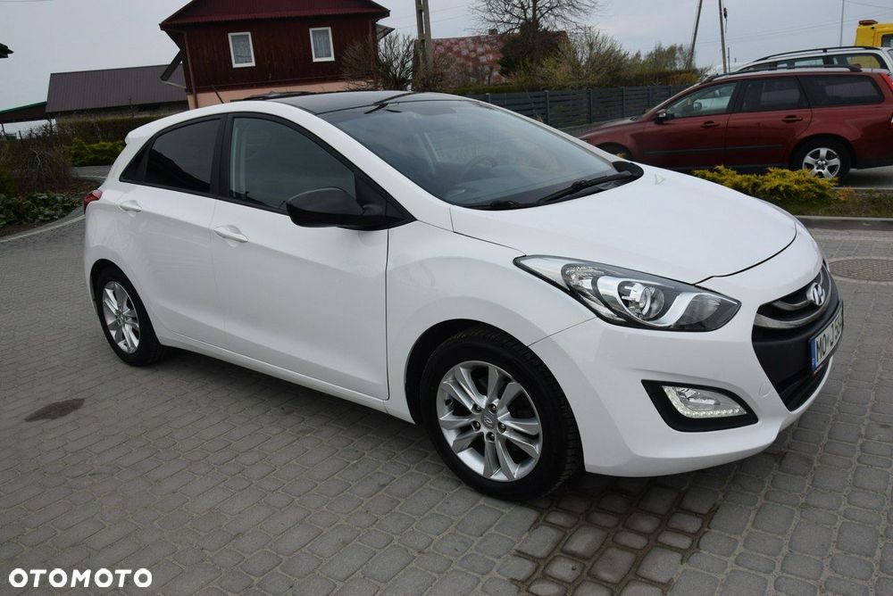 Hyundai i30 1.4 Premium - 8