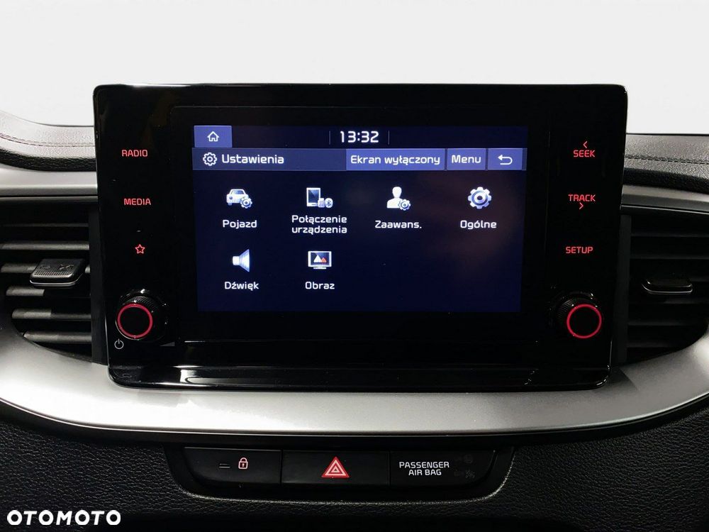 Kia XCeed - 26
