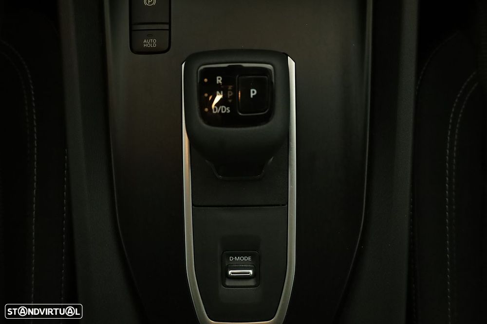 Nissan Qashqai 1.3 DIG-T Acenta Xtronic - 13