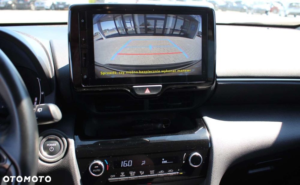Toyota Yaris Cross - 15