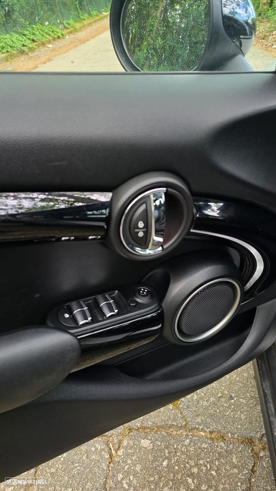 MINI 5 Portas Cooper SD - 17