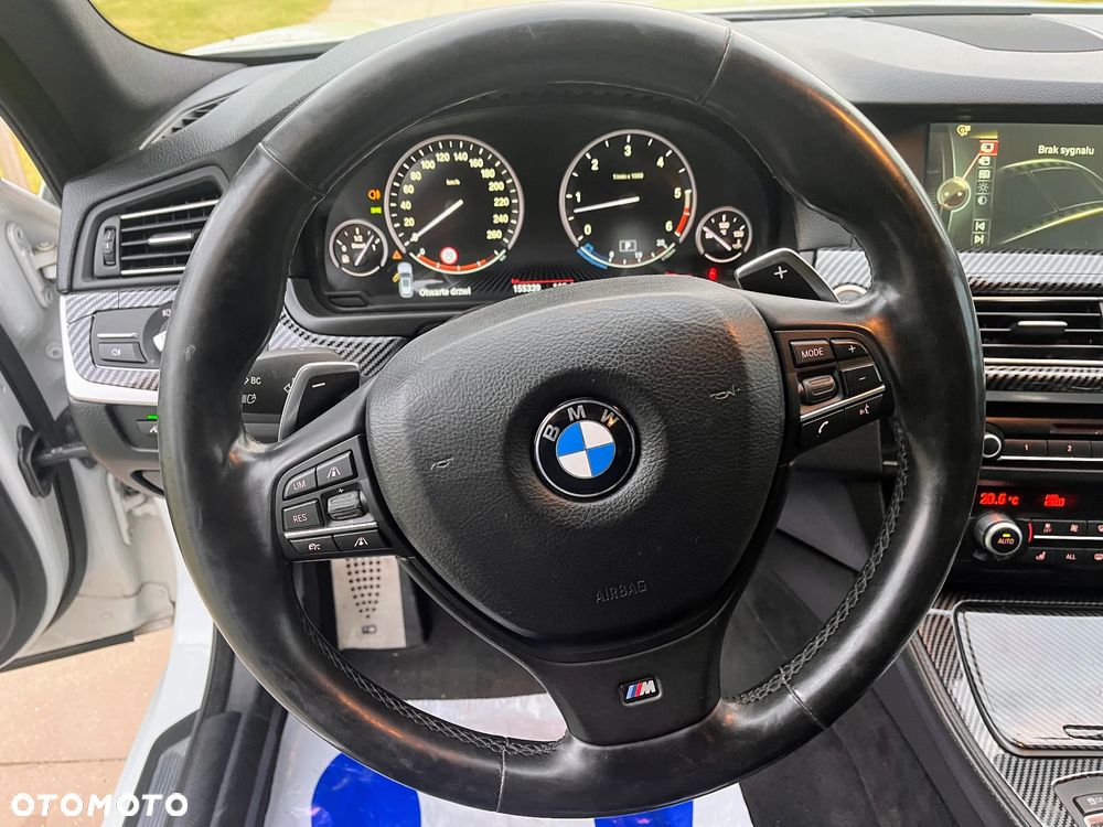 BMW Seria 5 M550d xDrive - 23