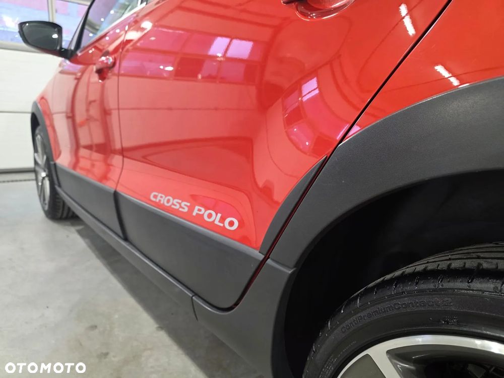 Volkswagen Polo Cross 1.4 16V - 24