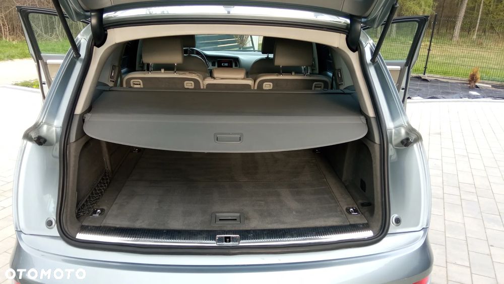 Audi Q7 3.0 TDI Quattro Tiptronic - 24