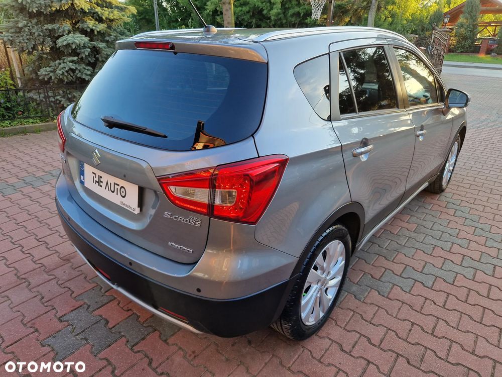 Suzuki SX4 S-Cross 1.4 T Elegance 4WD - 35