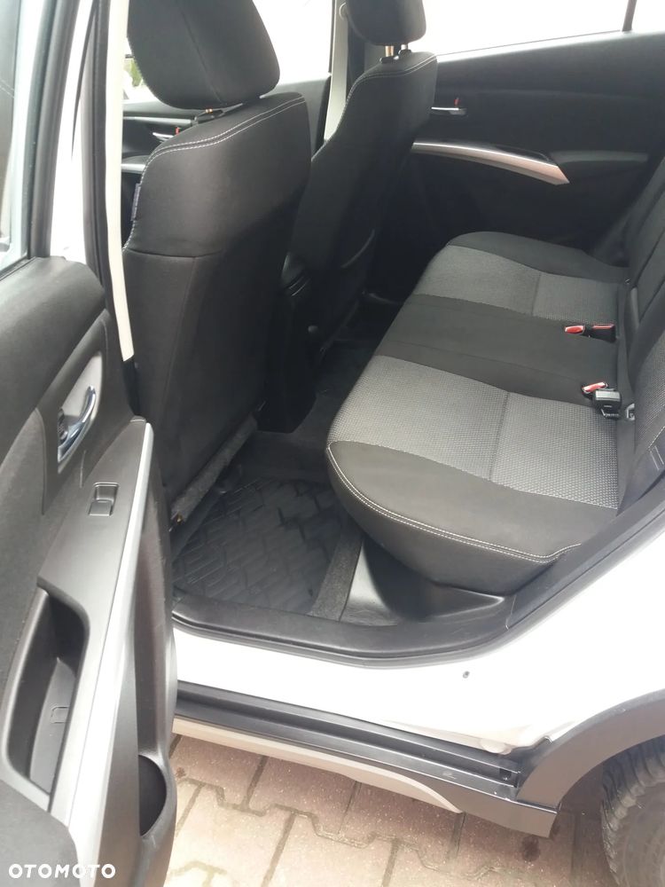 Suzuki SX4 S-Cross 1.6 DDiS Comfort - 10