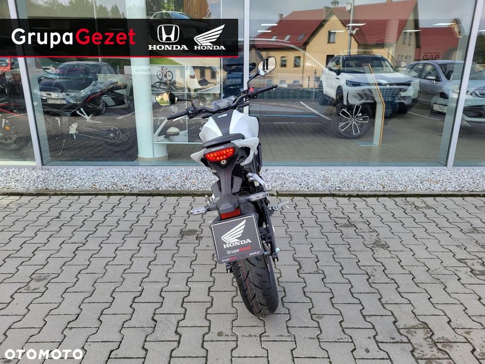 Honda CB - 6