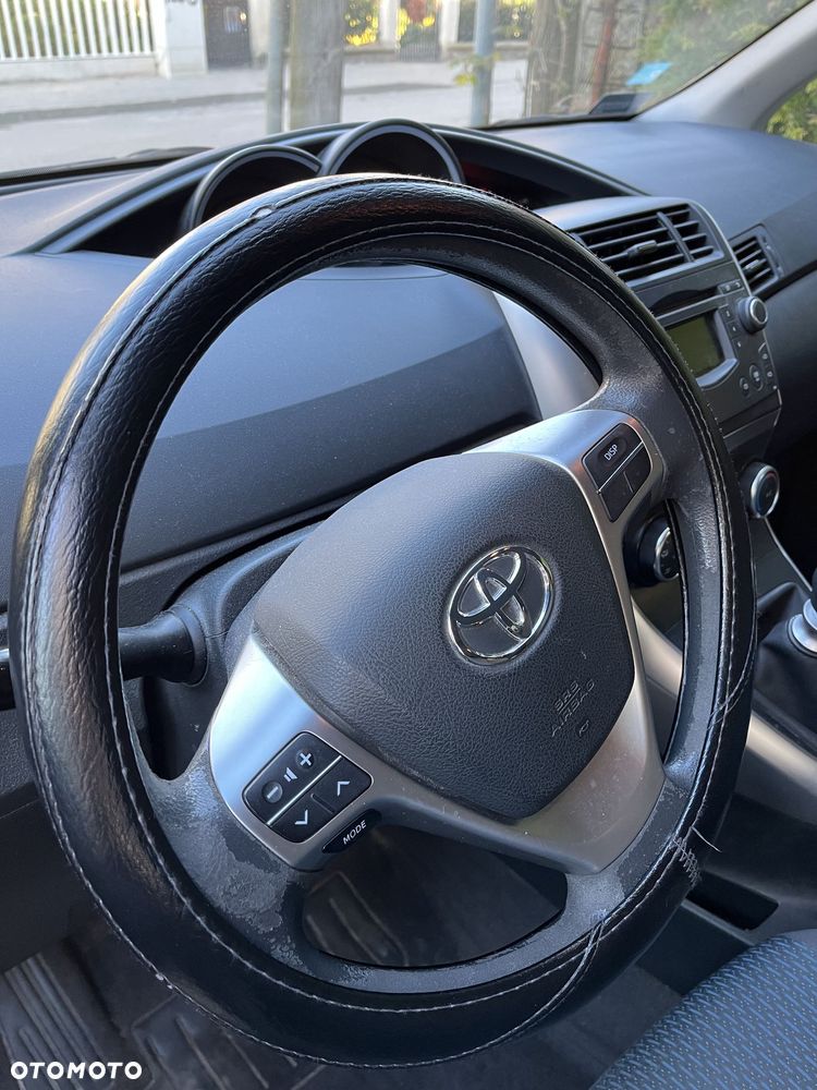 Toyota Verso 1.6 Active - 12
