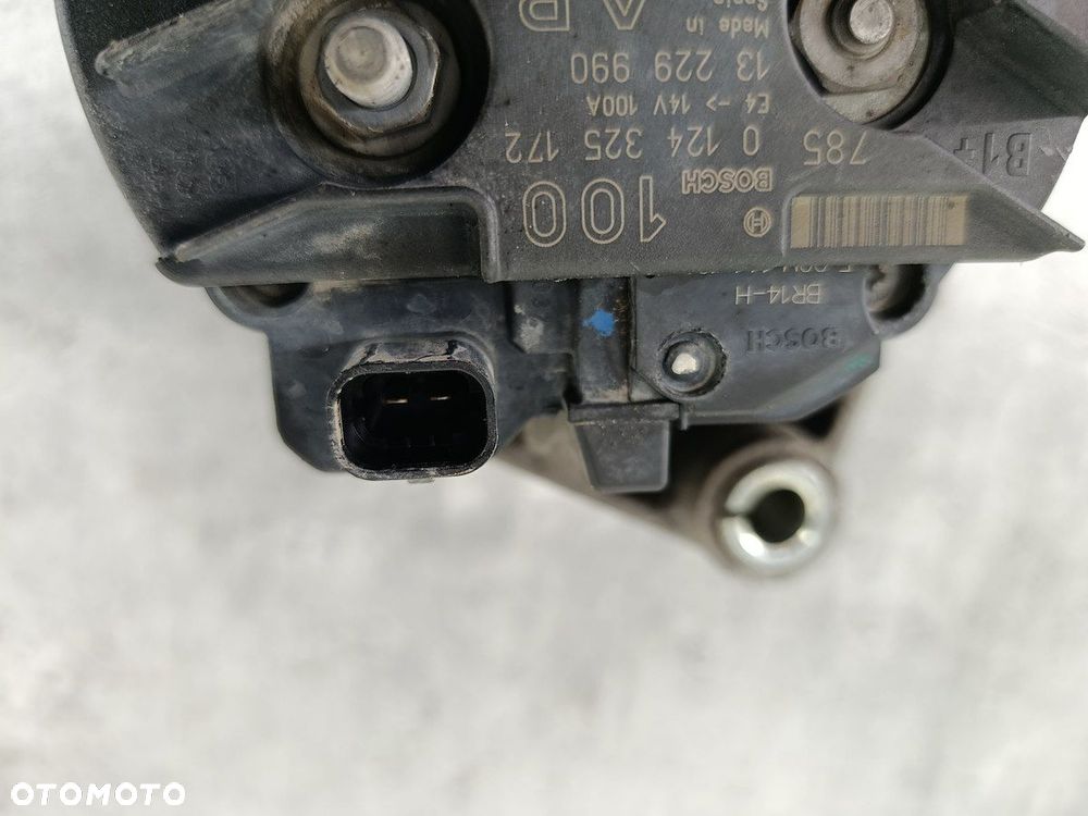 ALTERNATOR OPEL ASTRA H 13229990 0124325172  BOSCH 1.9 CDTI - 7