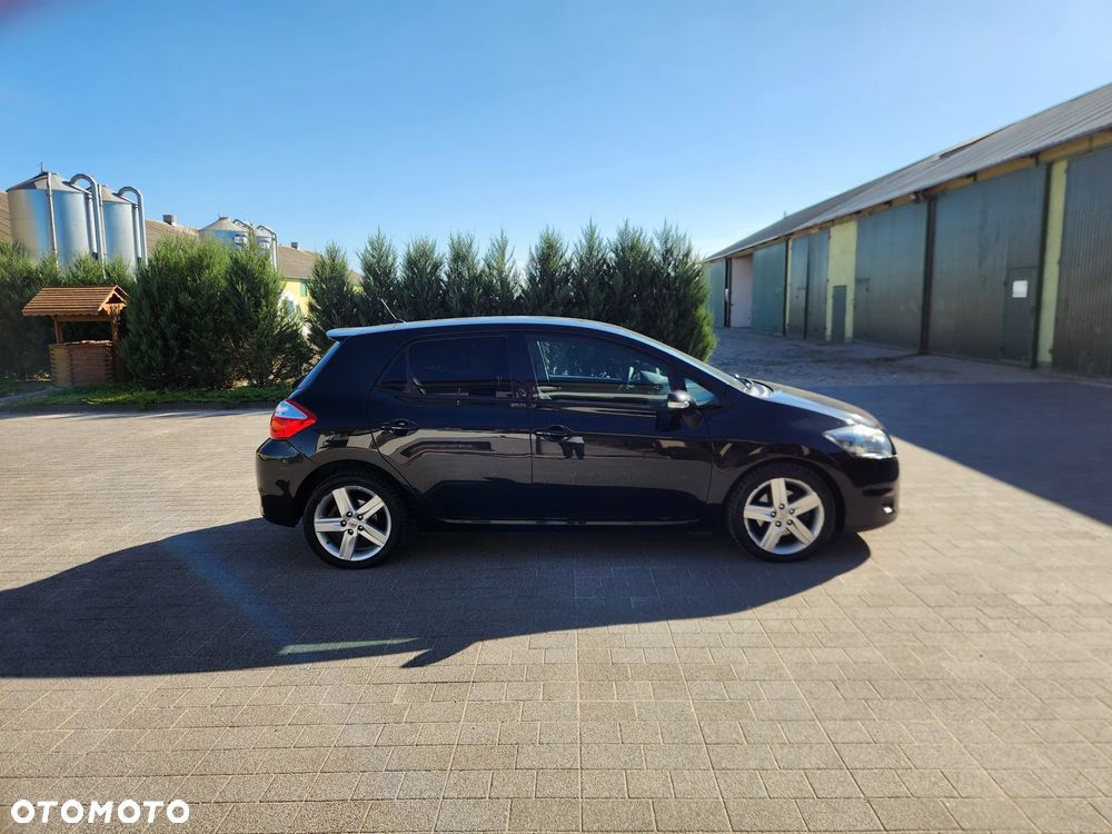 Toyota Auris - 7