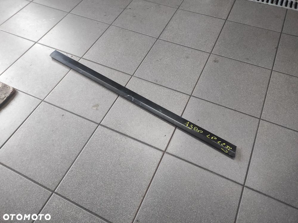 LISTWA DRZWI PRZÓD PRZEDNIE LEWA AUDI A3 8P 5 DRZWI LŹ9Y CZARNA WYSYŁKA !!! - 1