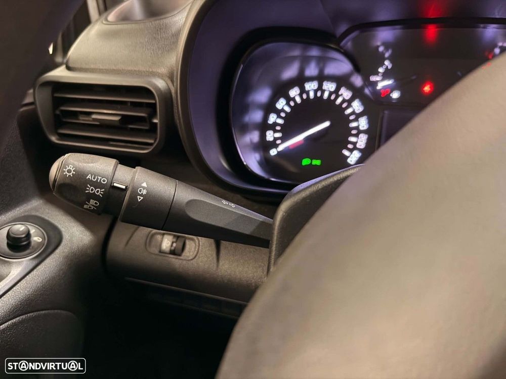 Toyota Proace City 1.5D L2 Comfort - 15