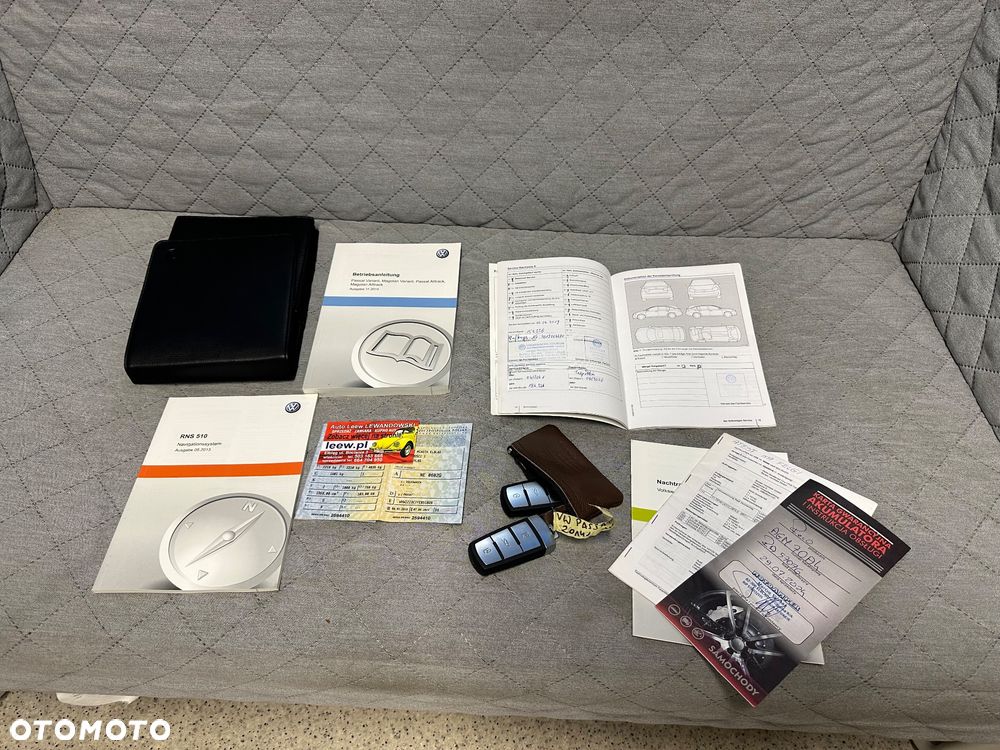 Volkswagen Passat Variant 2.0 TDI DSG BlueMotion Technology Business Edition - 39