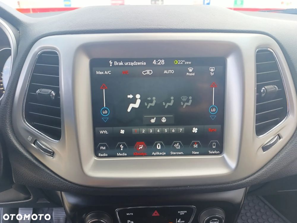 Jeep Compass 1.6 MultiJet Longitude - 32