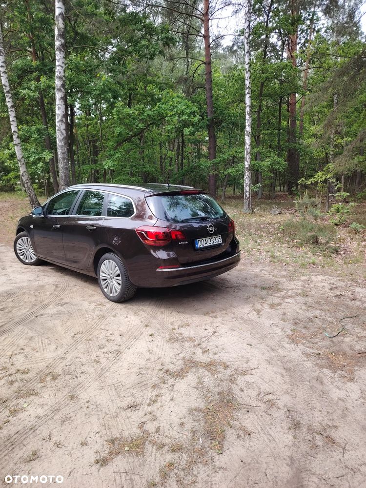 Opel Astra 1.6 Cosmo - 4
