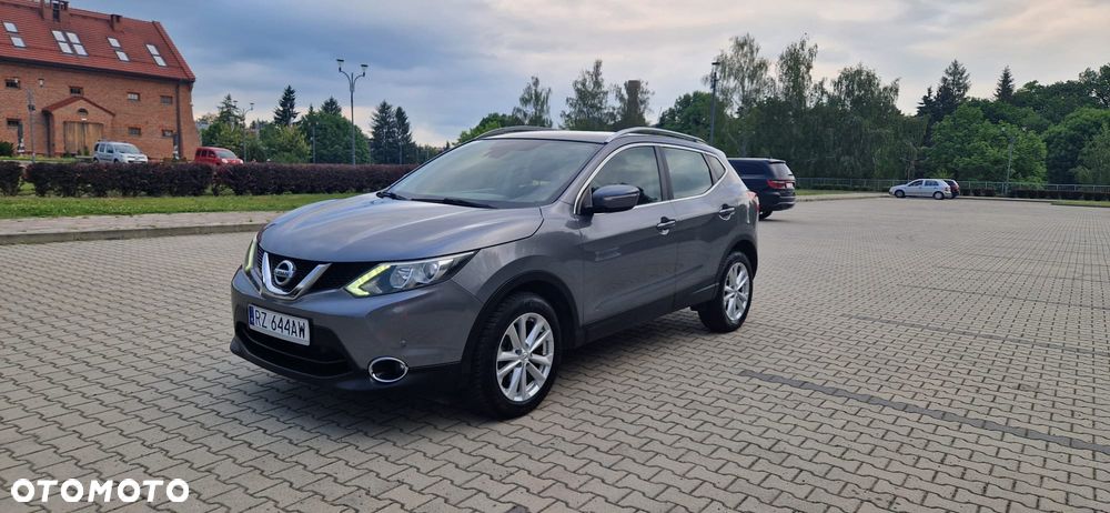 Nissan Qashqai - 2