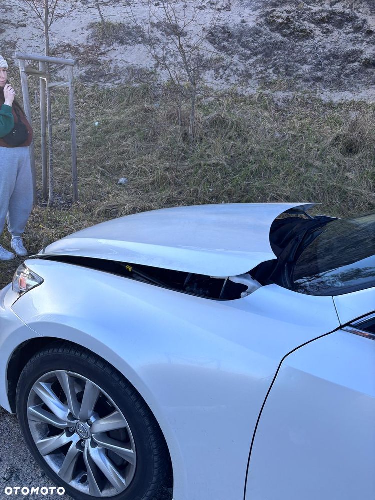 Lexus IS 200t Comfort - 12